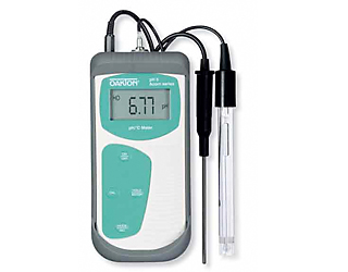 Oakton Instruments - Acorn pH 5 Meter